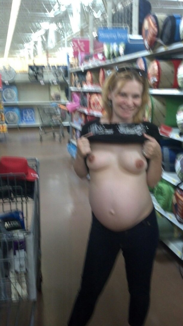 Spice reccomend walmart flashing tits and ass