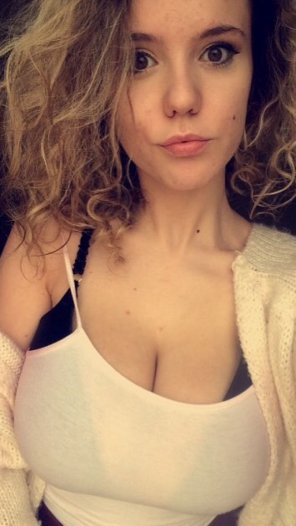 Recruit reccomend curly blonde amateur