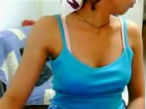 Desi indian girl ruhi with some