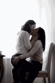 best of Love beautiful kissing lesbian passionate