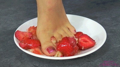 Fingernails toenails toejam eating fetish obsession