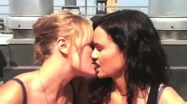 best of Kissing malin akerman carla gugino