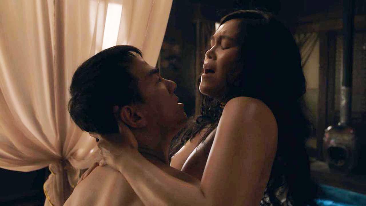 Dianne doan naked tits while cumming