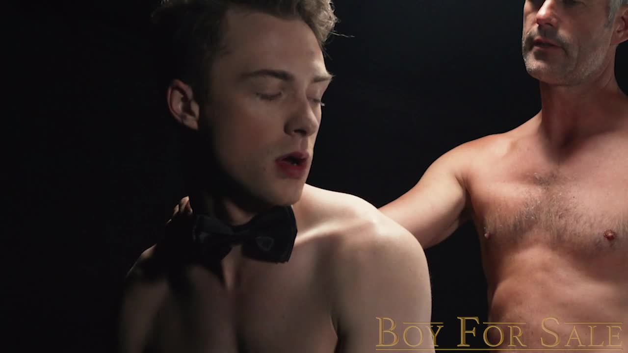 Boyforsale jock slave cole blue fucked