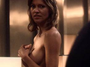 Lucy lawless nude battlestar galactica