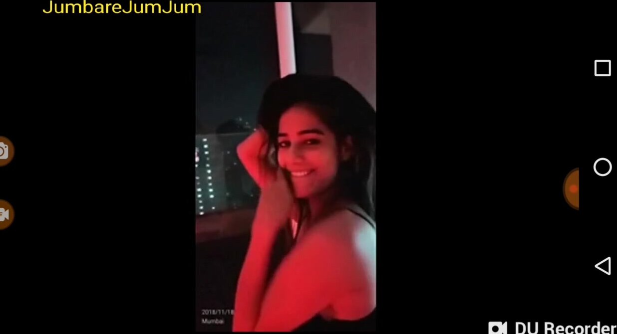 Indian actress punam panday sexy danse