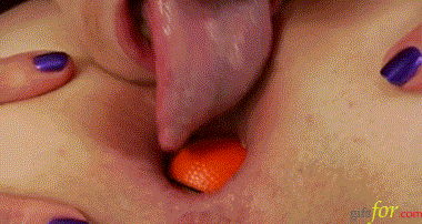 Girl wiith tongue